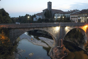 Posizionamento del'impiccata sotto il Ponte del Diavolo a Cividale del Friuli narrata nel libro di Alberth Mayhem